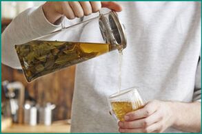 Drinking herbal tea to treat male erectile dysfunction